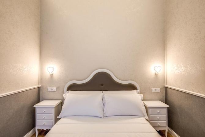 Smart Lux Roma Centro Hotell Exteriör bild