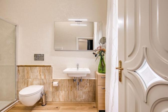 Smart Lux Roma Centro Hotell Exteriör bild